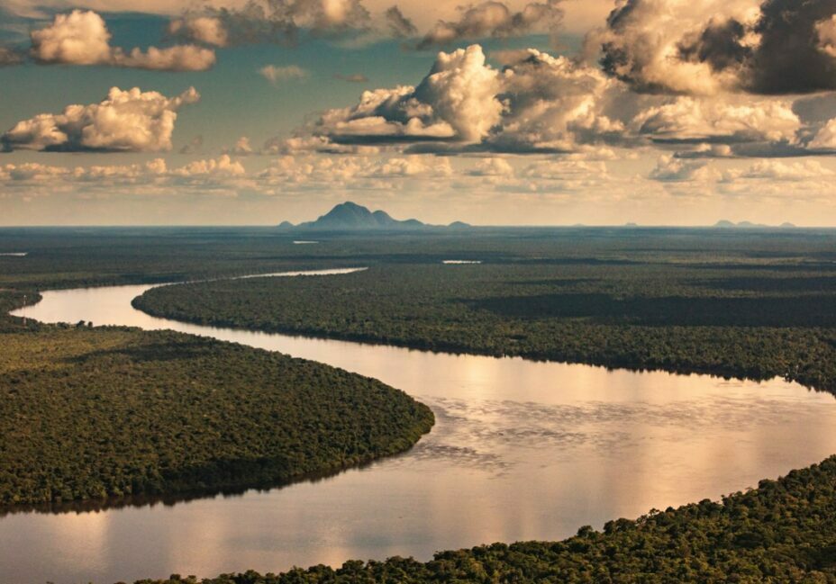 An aerial photograph of the Amazon river in Colombia